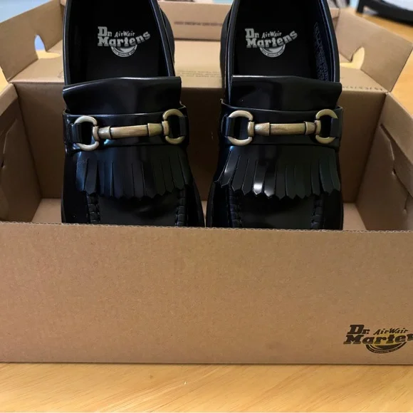 Dr. Martens Black Leather Loafers Adrian Snaffle Women’s 8 NIB - Picture 7 of 9